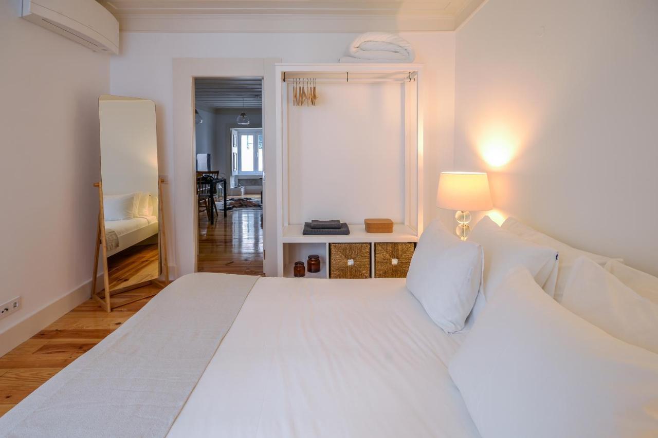 Sunny And Stylish Apartment - 11 Min To The Center Lisboa Exterior foto